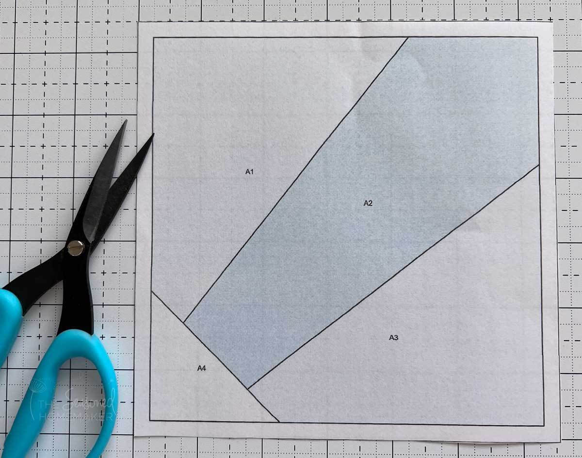 Beginner Foundation Paper Piecing - The Seasoned HomemakerĀ® for Printable Beginner Free Paper Pieced Patterns